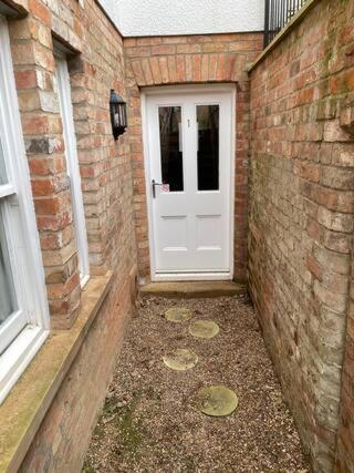 1 Hatton House 2 Bedroom 2 Bathroom Spacious Basement Flat Newark-on-Trent  ภายนอก รูปภาพ